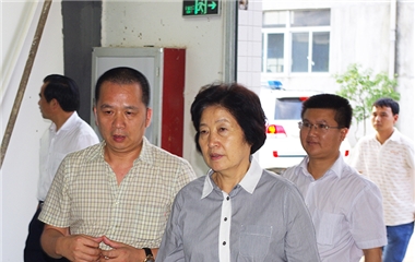 中央政治局委員、中央統(tǒng)戰(zhàn)部部長孫春蘭蒞臨天守集團關(guān)心指導(dǎo)